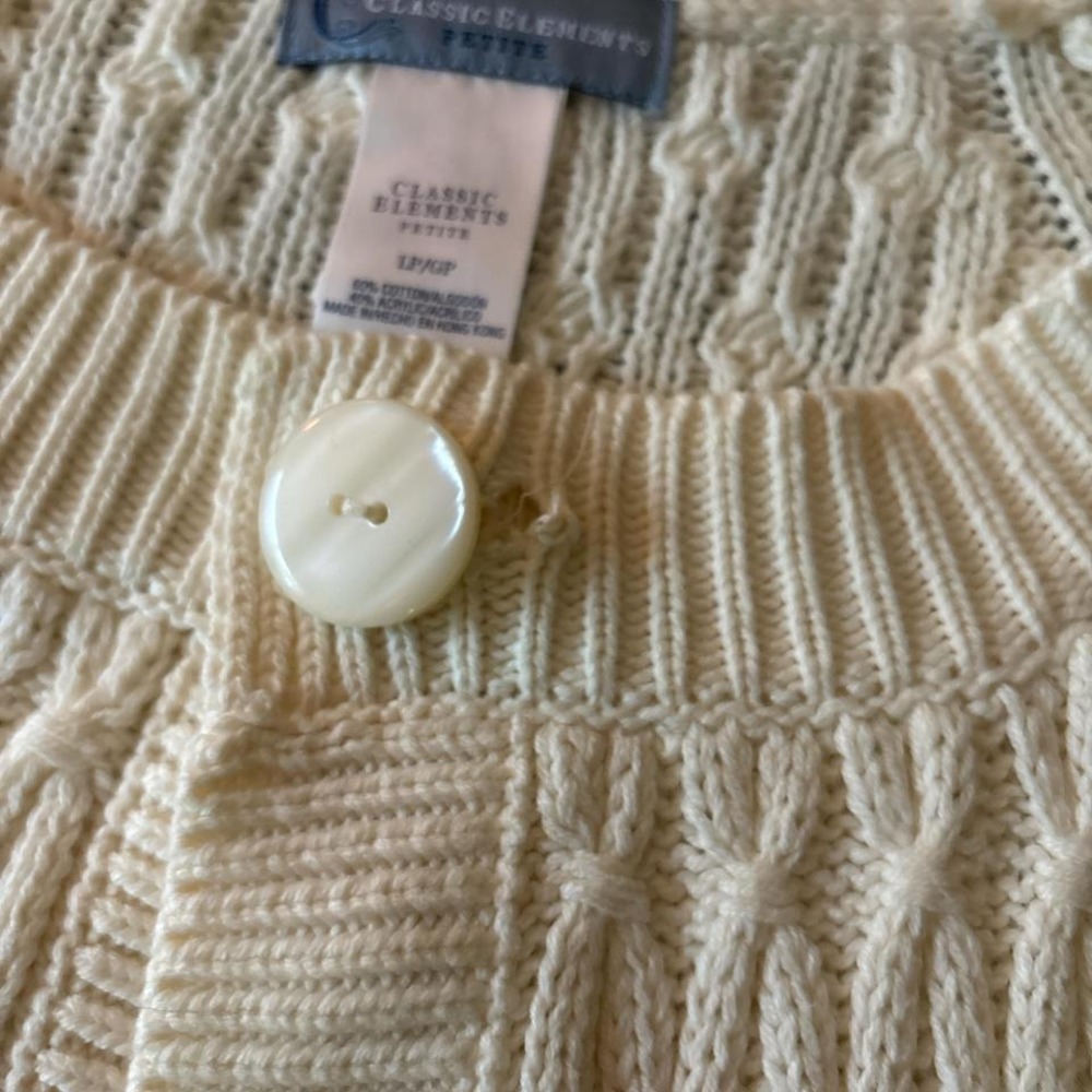 Classic Elements Knit Cardigan - image 3